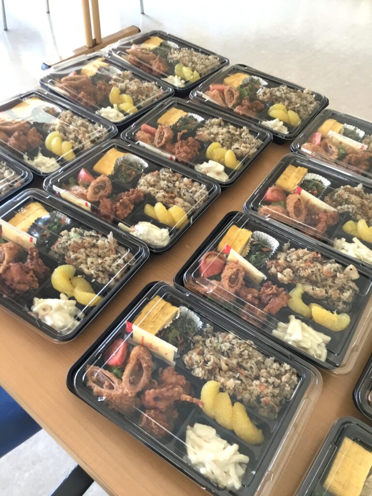 ハイキングのお弁当